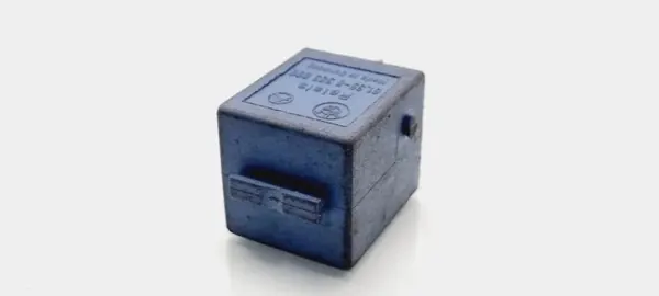 Relé BMW OEM 61358353090 para Série 3 E36 image 2