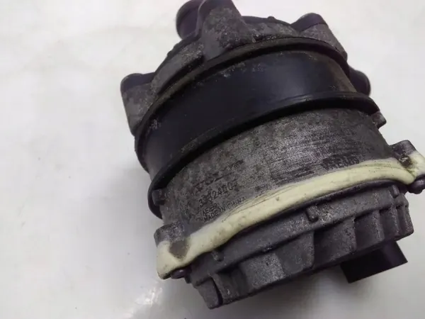 Waterpomp OEM 32324007 voor Volvo XC40 Elektrisch image 6