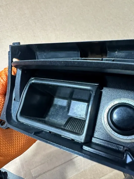 Askfat OEM A2308100030, Fram Mitt Mercedes SL R230 image 4