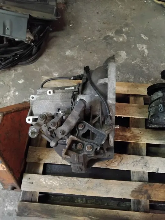 Boîte de vitesses manuelle HYUNDAI I40 1.7 CRDI - Pièce OEM image 10