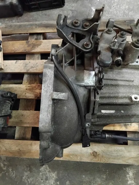 Boîte de vitesses manuelle HYUNDAI I40 1.7 CRDI - Pièce OEM image 9