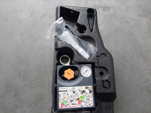 Kit de réparation d'insertion de coffre Compresseur Volvo V60 II image 3