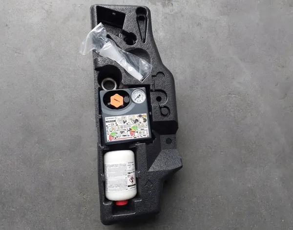 Kit de réparation d'insertion de coffre Compresseur Volvo V60 II image 4