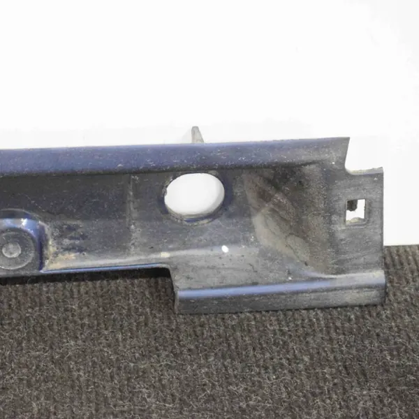 OEM 7586047020 Toyota Prius+ 2013 Moldura de Umbral image 3
