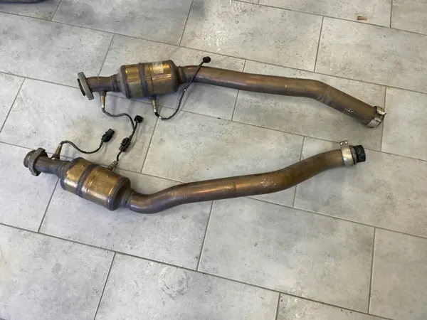 Katalysator OEM A1664903914 för Mercedes 4.7 V8 image 7