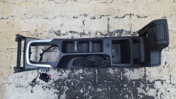 OEM AUST84014 Schwarzer Ledermittelarm für Opel Insignia A image 8