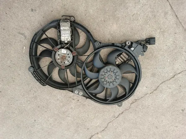 Módulo ventilador motor OEM 4F0959455D Audi A6 image 3
