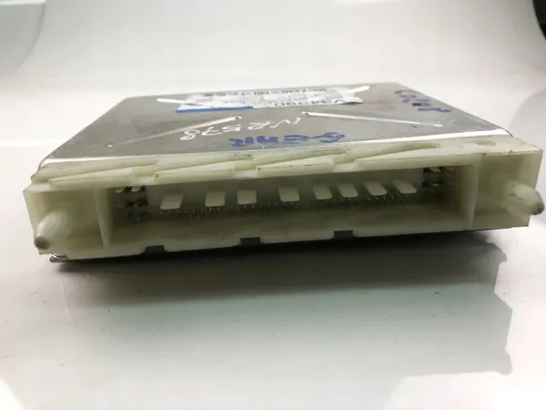 Ordinateur de boîte Volvo OEM 15064441 pour S60 image 3