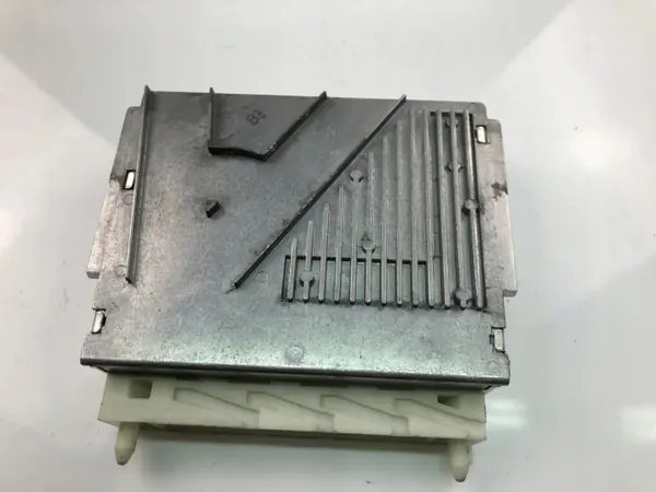 Ordinateur de boîte Volvo OEM 15064441 pour S60 image 5