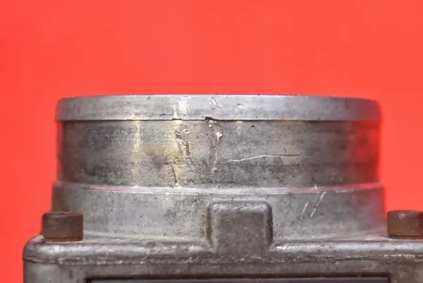 Luftmassenmesser Saab 9-5 2005-2010 OEM 55557008 image 9