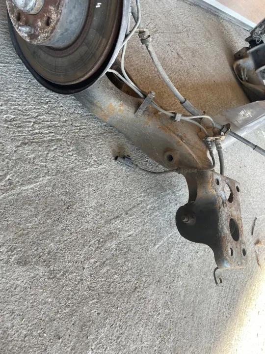 Poutre suspension arrière OEM 5645644 pour Fiat Bravo II image 7
