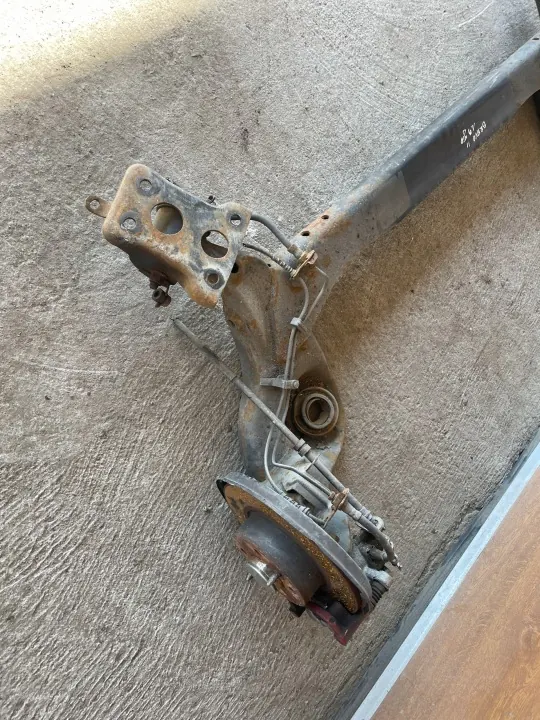 Poutre suspension arrière OEM 5645644 pour Fiat Bravo II image 8