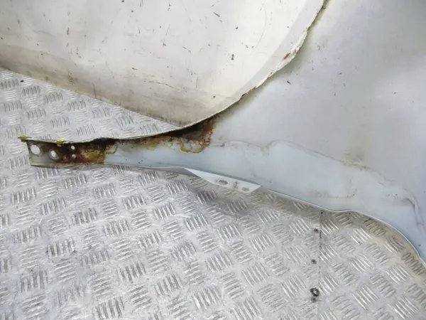 Volvo XC60 Pare-boue avant droit OEM GIS63325 image 8