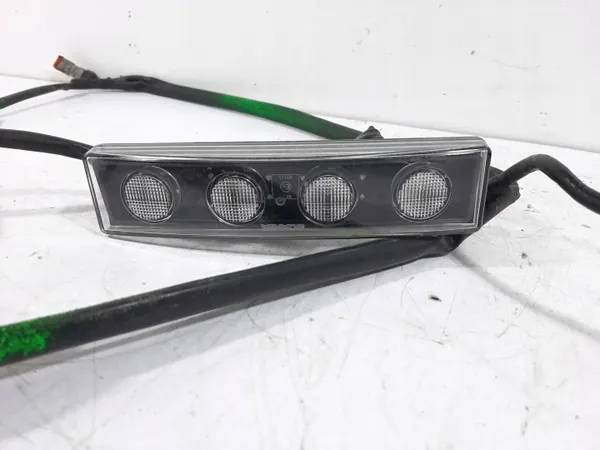 Luzes de contorno Scania 2035104 para R480 Euro 5 image 8