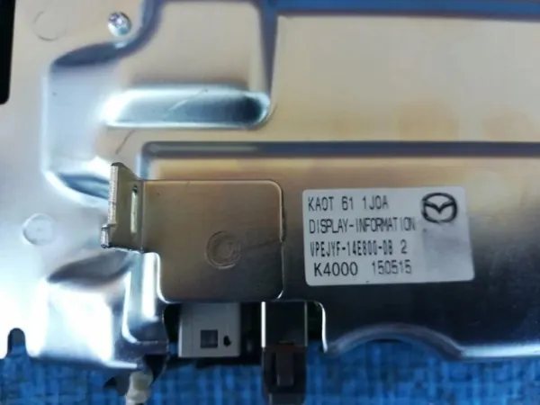 Mazda CX-5 Radionäyttö OEM KA000 KA0T611J0A image 3