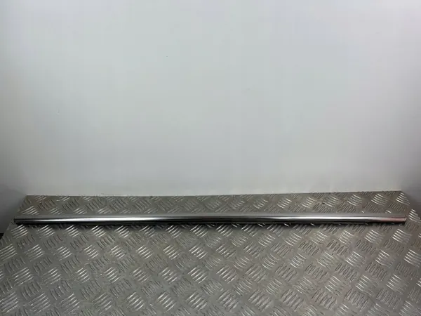Junta ventana trasera Jeep Cherokee OEM FOB24601 image 2