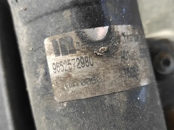 PEUGEOT 206 PAS PRZEDNI WZMOCNIENIE WENTYLATOR OEM image 5