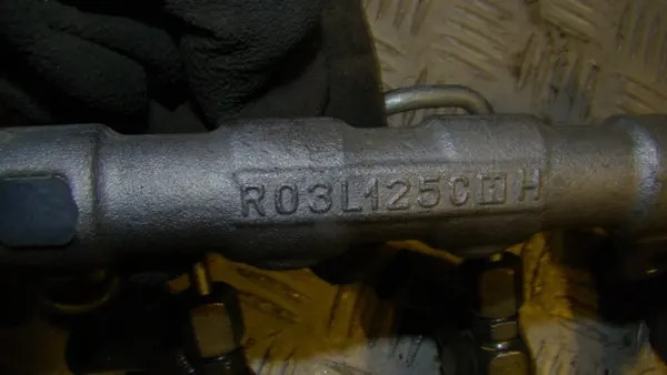 Inyector OEM 0445110369 para VW 2.0 TDI image 3