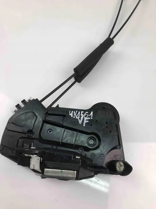 Vänster Framdörrslås Toyota Corolla 2019 OEM 6903002380 image 2