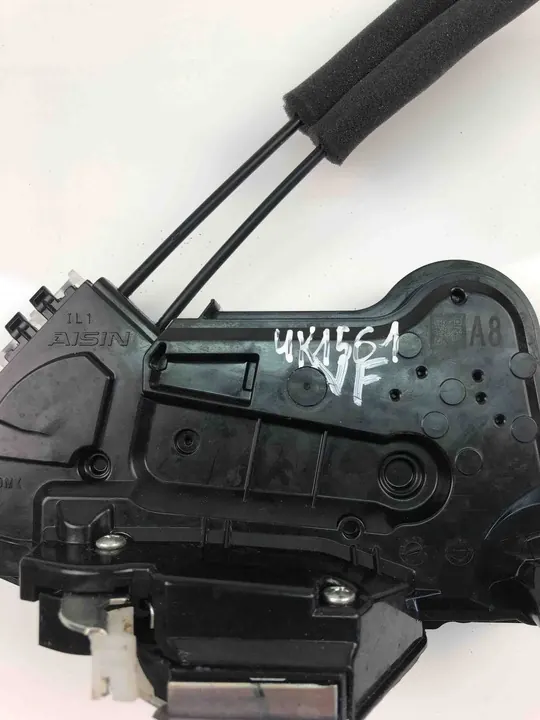 Vänster Framdörrslås Toyota Corolla 2019 OEM 6903002380 image 4