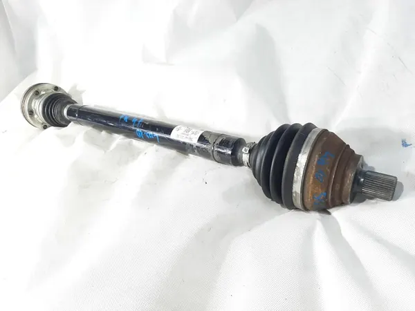 AUDI A3 8V Drivaxel Höger Fram 5Q0407272DQ image 6