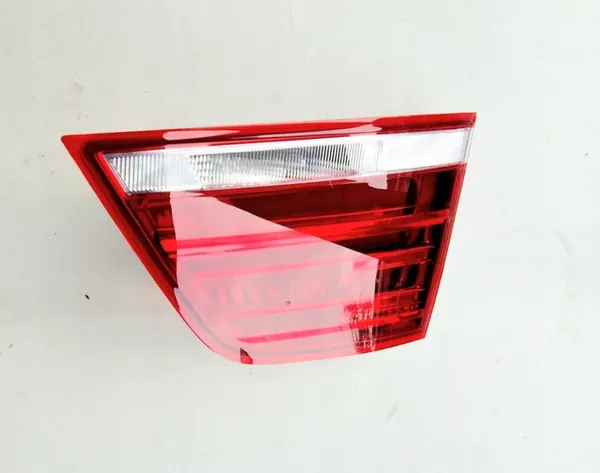 Luz trasera derecha del maletero BMW F25 X3 OEM image 3
