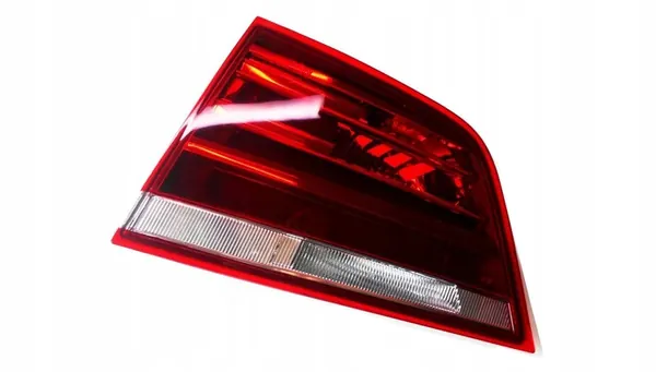 Luz trasera derecha del maletero BMW F25 X3 OEM image 5