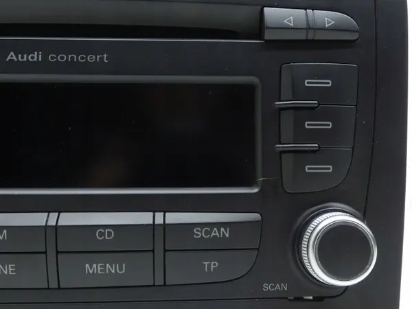 OEM 8P0035186AB CD-radio Audi A3 8P:lle image 4