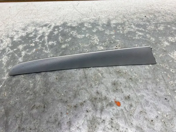 AUDI Q5 LIFT 8R MOLDURA DE ALUMÍNIO PORTA ESQUERDA DIANTEIRA QP8 8R0867409 image 1