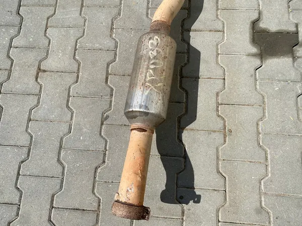 Keskimmäinen äänenvaimennin 2.0T 4xe Jeep Wrangler JL 2018+ image 9