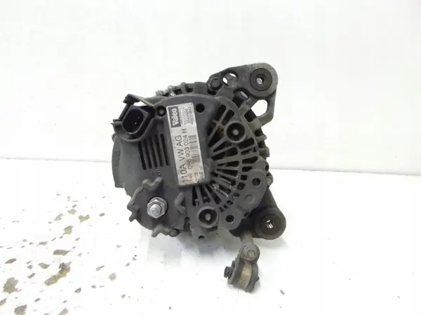 Volkswagen Golf V 2007 Vaihtovirtageneraattori 036903024H image 3