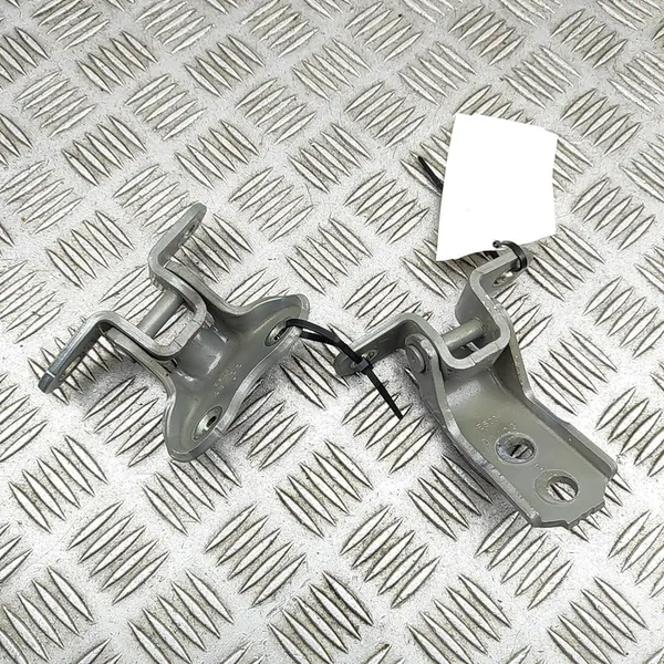 Vänster dörrgångjärn Toyota Corolla E21 2022 OEM image 2