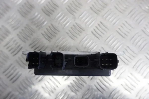 Module d'injecteur Lexus LS 460/600H 2008 OEM image 3