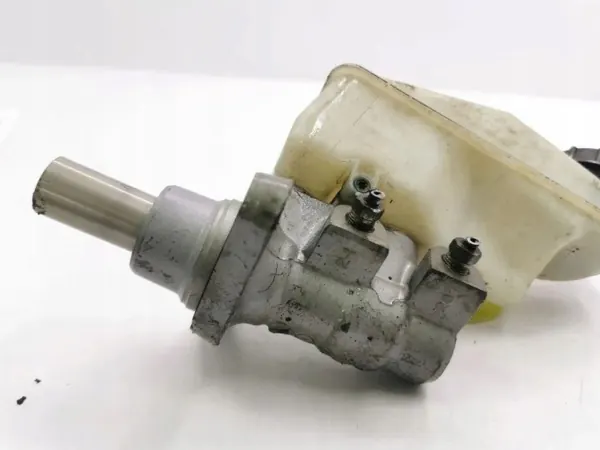 Cylindre de frein OEM 03350887541 pour Toyota Yaris 2008 image 5