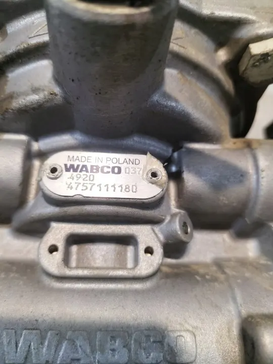 WABCO Bremskraftkorrektor OEM 1518973 - Gebraucht image 7