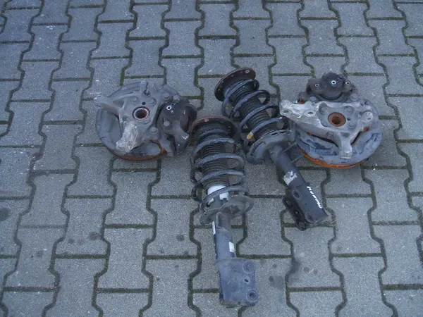 Etujousi OEM HG9C-18045 Ford Mondeo MK5 2.0 Hybridille image 5