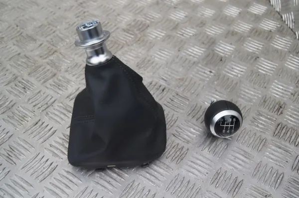 Hyundai Tucson IV 2021 Pookknop OEM Onderdeel image 2