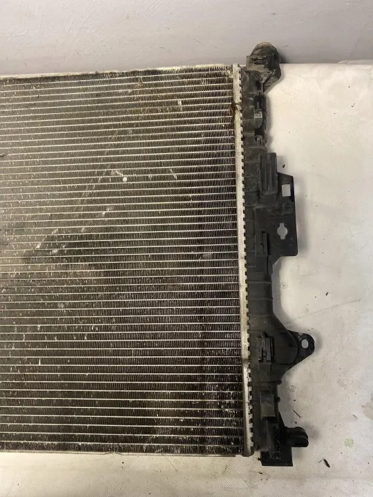 Radiateur d'eau Volvo OEM 31261105 - Occasion image 4