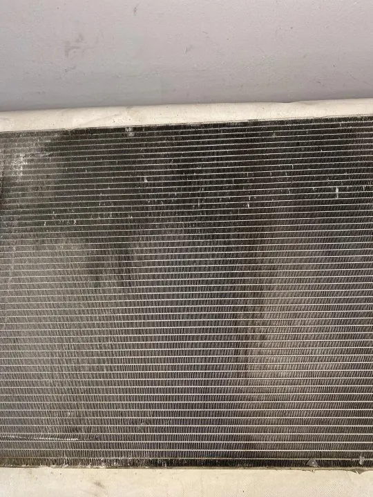 Radiateur d'eau Volvo OEM 31261105 - Occasion image 7