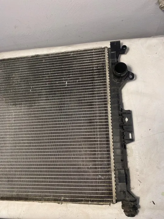 Radiateur d'eau Volvo OEM 31261105 - Occasion image 8