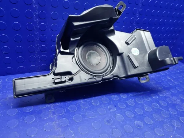 Subwoofer Esquerdo Audi A5 F5 8W OEM 8W7035381C image 3