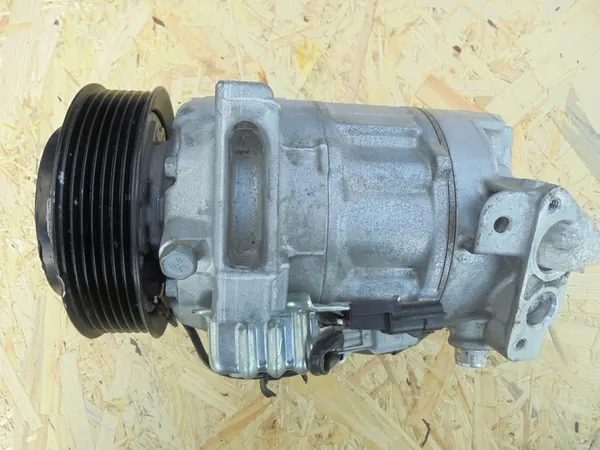 Compressore aria condizionata Nissan X Trail T32 image 2