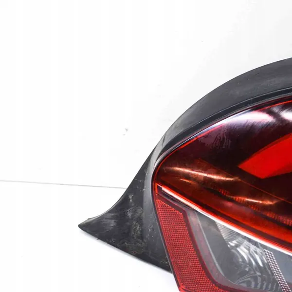 PEUGEOT 208 LIFT LUZ TRASERA DERECHA LED 9825601180 image 3