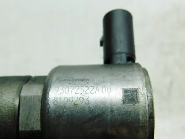 Brandstofinjectorrail Mercedes W176 W246 C117 X156 2.2 CDI image 9