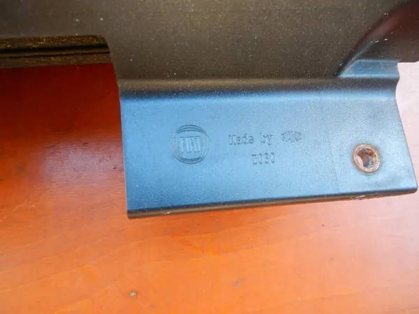 Lámpara trasera derecha FIAT DOBLO II 10- OEM 51810673 image 9