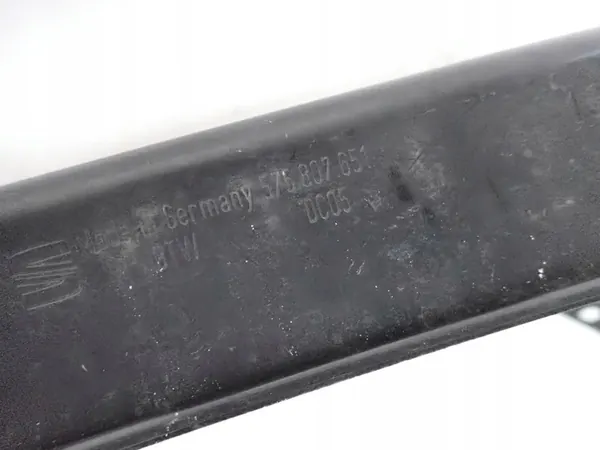 Etupuskuri SEAT ATECA image 3