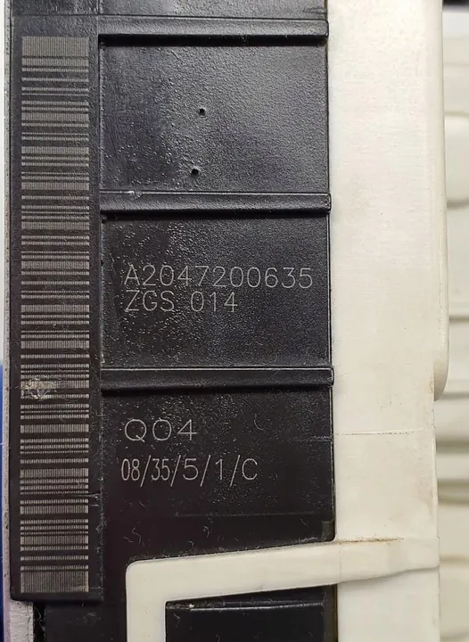 Serratura porta anteriore destra Mercedes W204 image 3