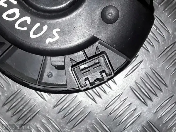 Ford Focus verwarmingsventilator OEM 3M5H18456EC image 3