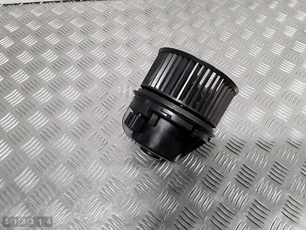 Ford Focus verwarmingsventilator OEM 3M5H18456EC image 4
