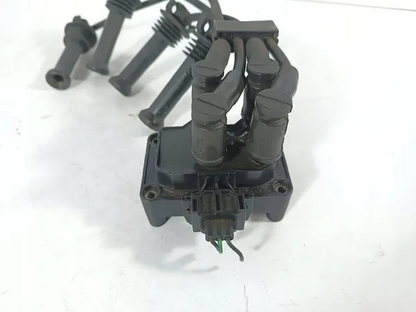 Fiesta MK6 MKVI 02-08 Bobina de ignição OE 0221503490 image 3